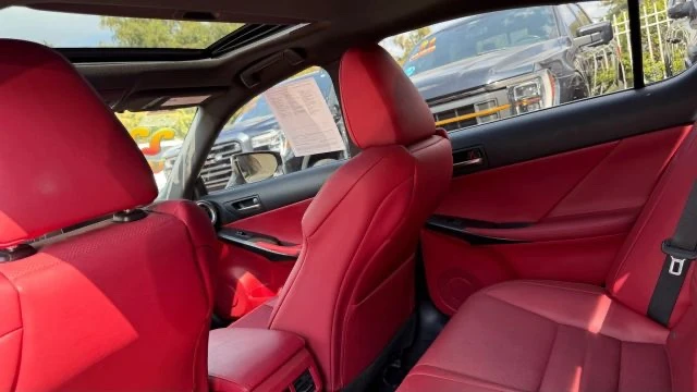 2022 Lexus IS 3rd Gen - Image 12 of 15