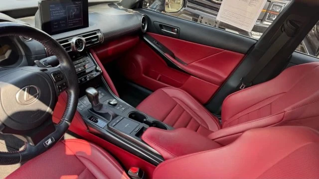 2022 Lexus IS 3rd Gen - Image 10 of 15