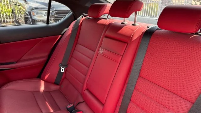 2022 Lexus IS 3rd Gen - Image 15 of 15