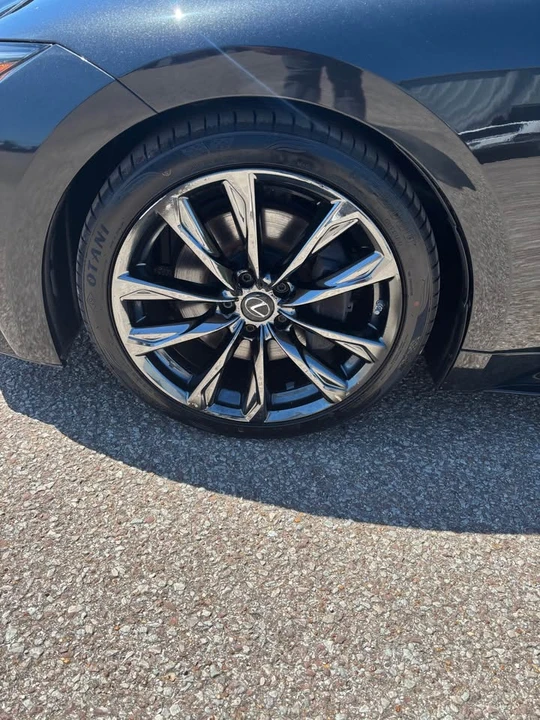 2022 Lexus IS 3rd Gen - Image 8 of 18