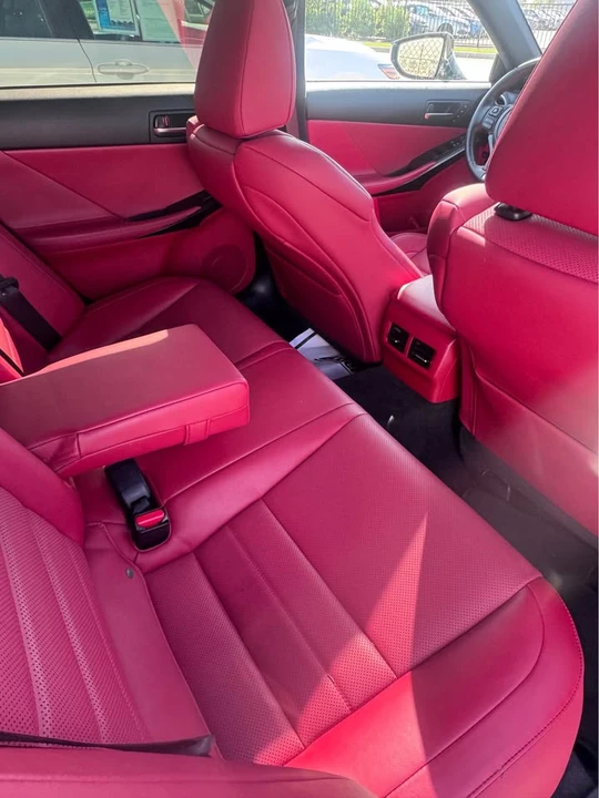 2022 Lexus IS 3rd Gen - Image 9 of 9