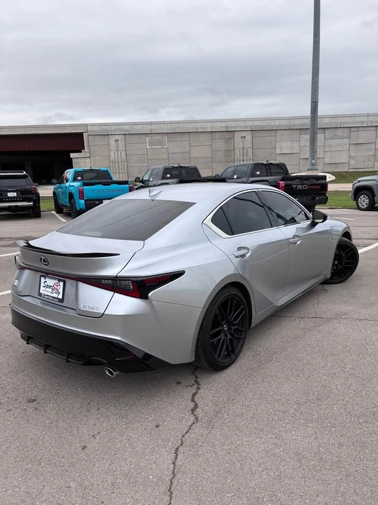 2022 Lexus IS 3rd Gen - Image 3 of 8