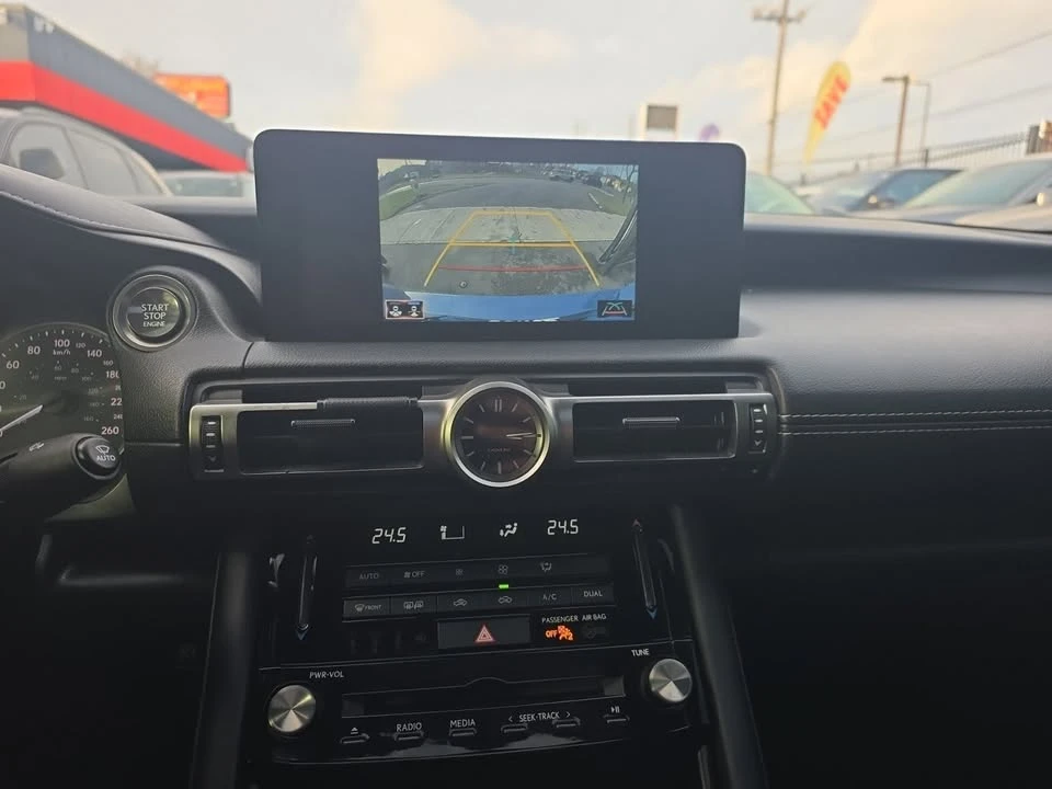 2022 Lexus IS 3rd Gen - Image 9 of 20