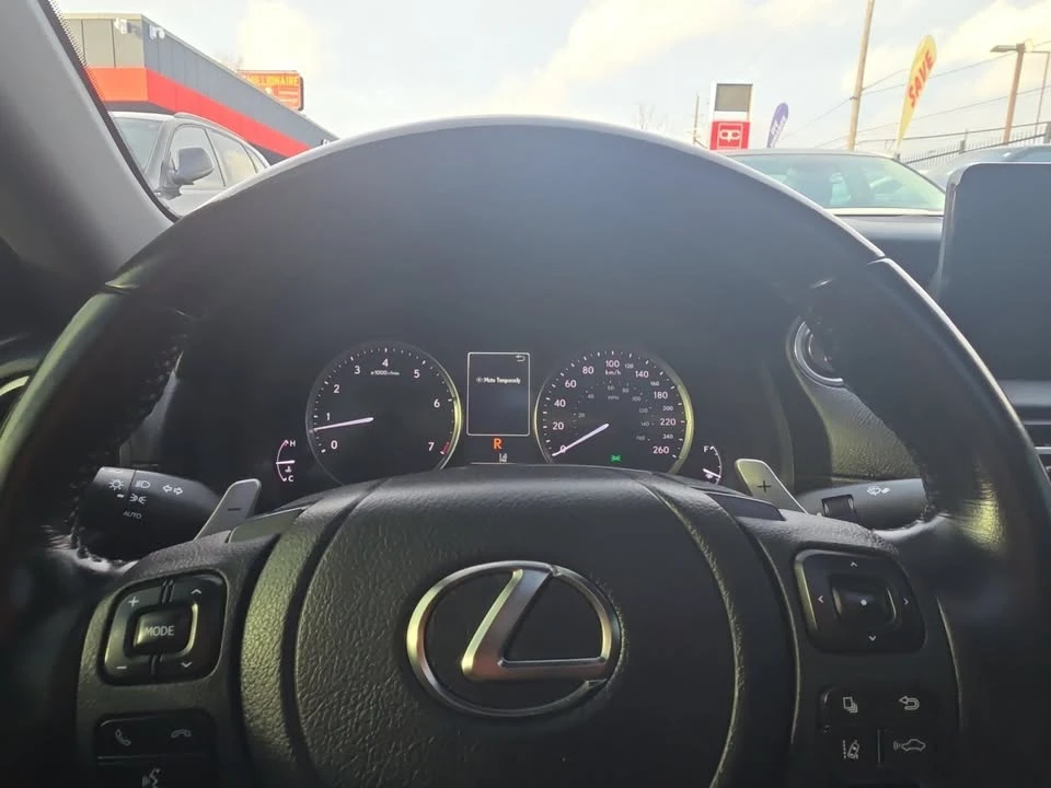 2022 Lexus IS 3rd Gen - Image 10 of 20