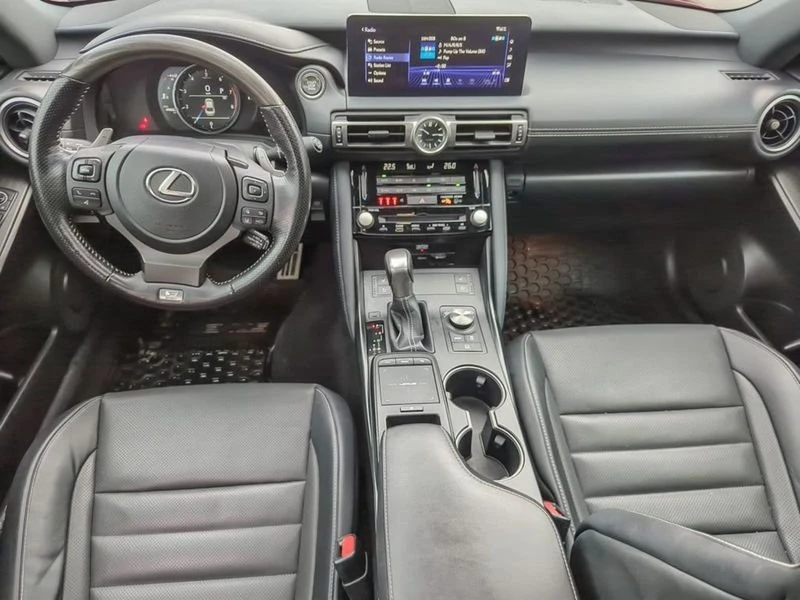 2022 Lexus IS 3rd Gen - Image 18 of 19