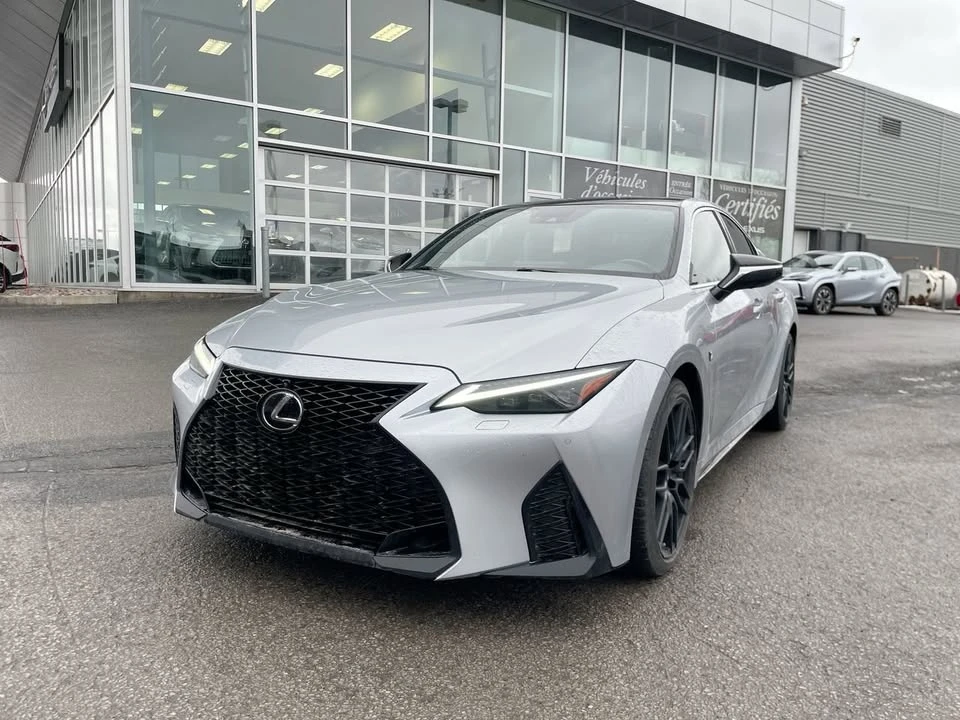 2022 Lexus IS 3rd Gen - Image 4 of 18