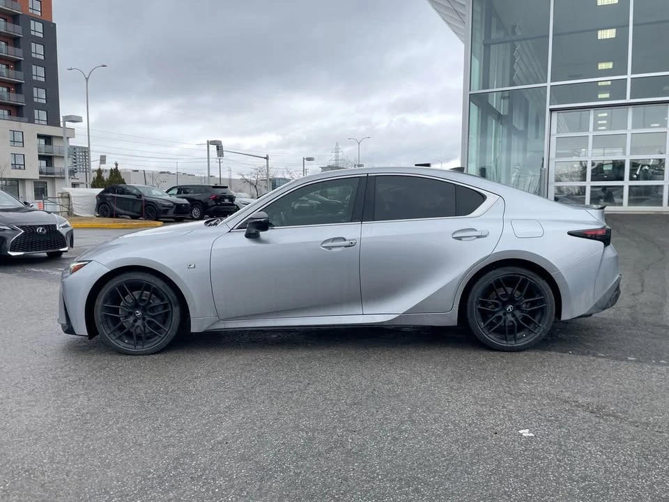 2022 Lexus IS 3rd Gen - Image 7 of 18