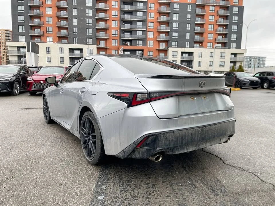 2022 Lexus IS 3rd Gen - Image 10 of 18