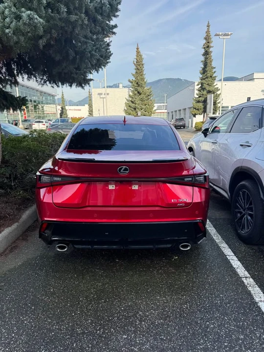 2022 Lexus IS 3rd Gen - Image 2 of 5