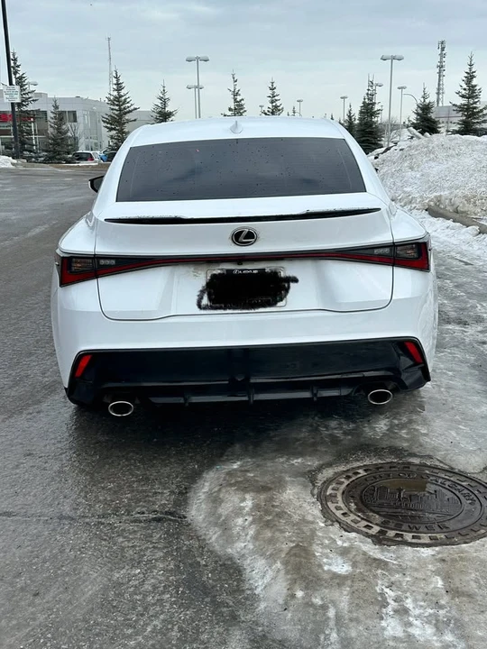 2022 Lexus IS 3rd Gen - Image 3 of 4