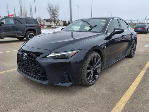 2022 Lexus IS300