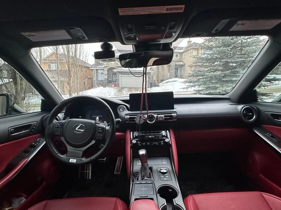 2022 Lexus IS 3rd Gen - Image 4 of 4