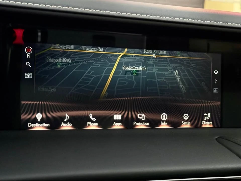 2022 Lexus LC - Image 16 of 20