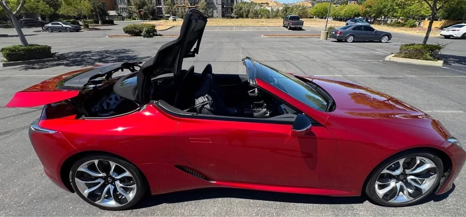 2022 Lexus LC - Image 6 of 9