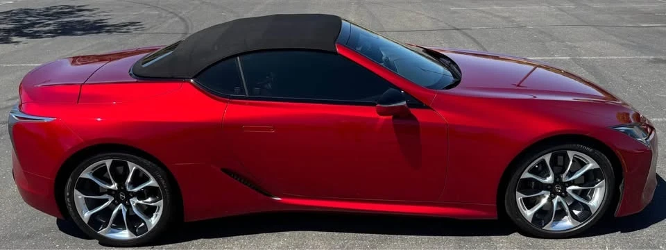 2022 Lexus LC - Image 9 of 9