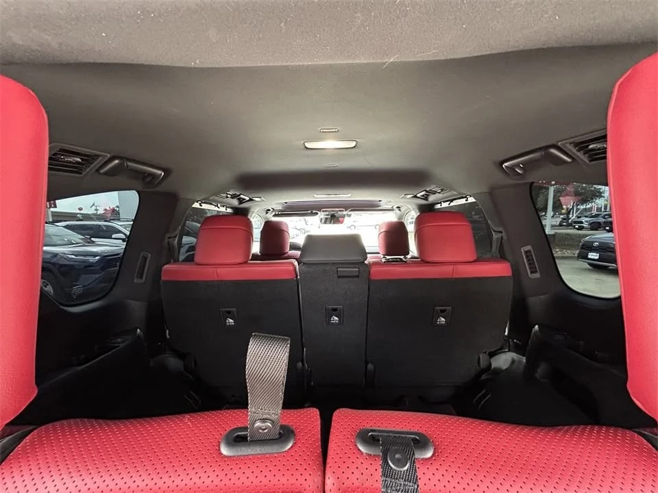 2022 Lexus LX 3rd Gen - Image 11 of 18