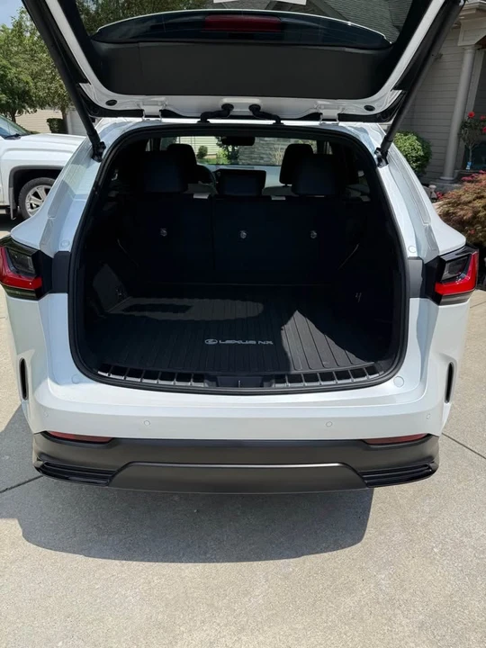 2022 Lexus NX 2nd Gen - Image 9 of 10