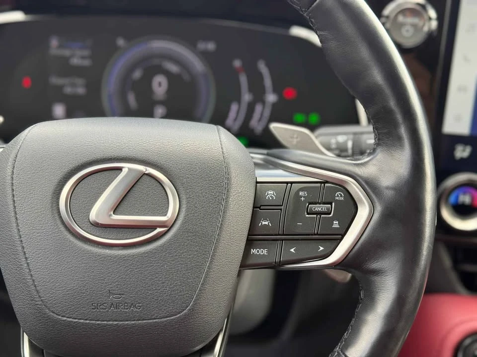 2022 Lexus NX 2nd Gen - Image 15 of 20