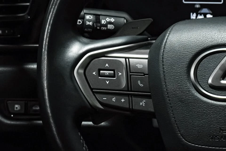 2022 Lexus NX 2nd Gen - Image 17 of 19