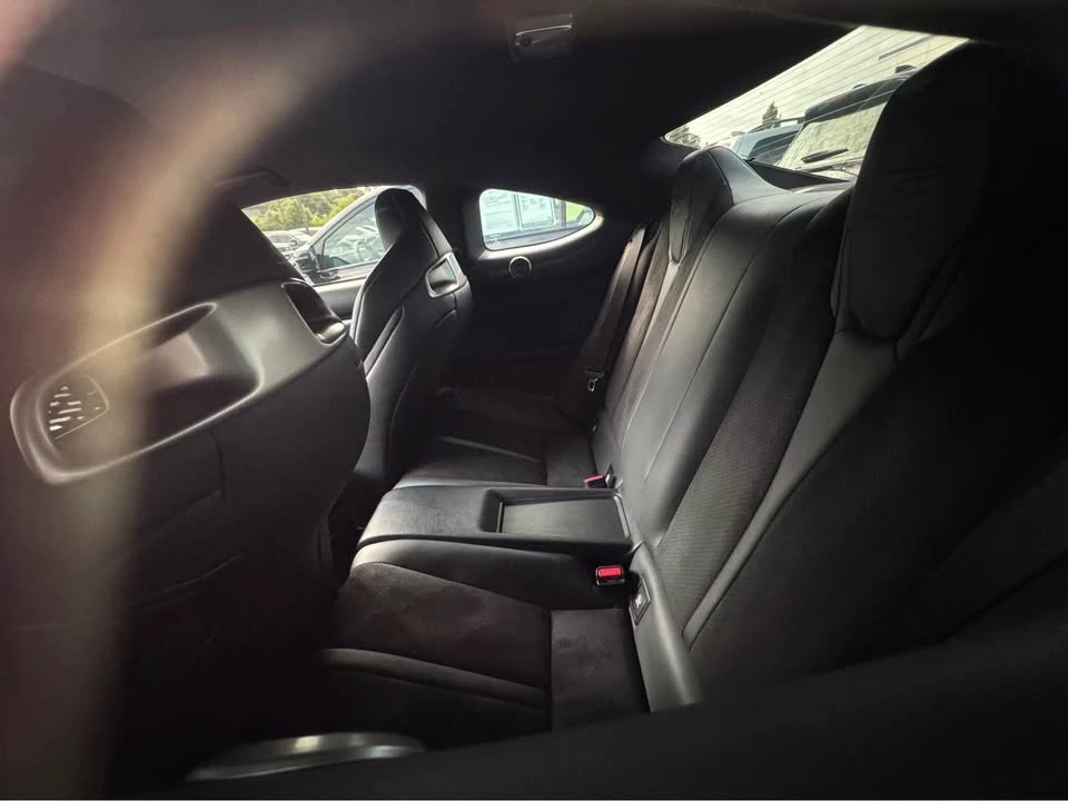 2022 Lexus RC F - Image 7 of 8