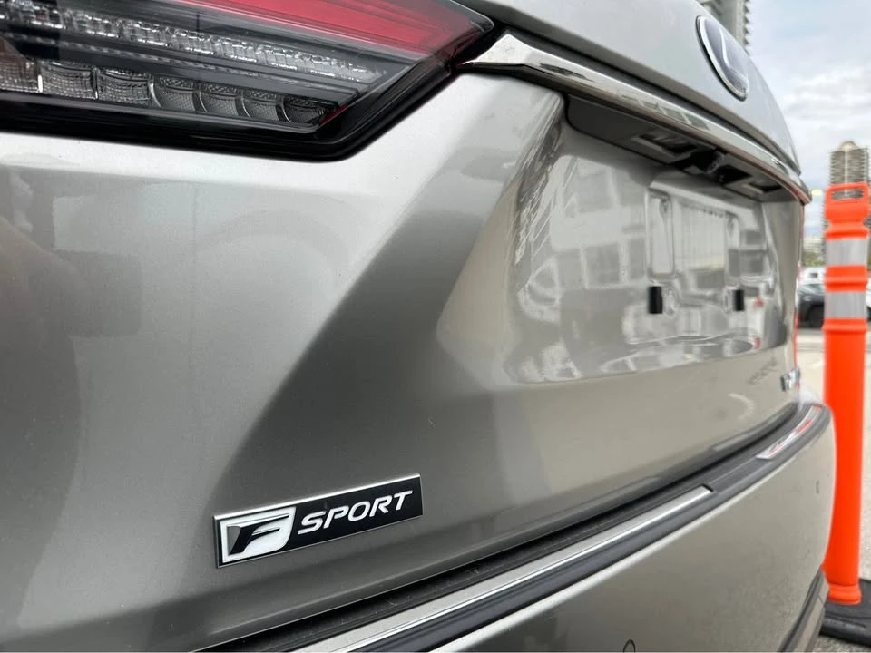 2022 Lexus RX 4th Gen - Image 12 of 12