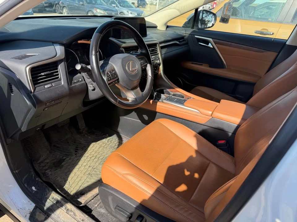 2022 Lexus RX 4th Gen - Image 4 of 8