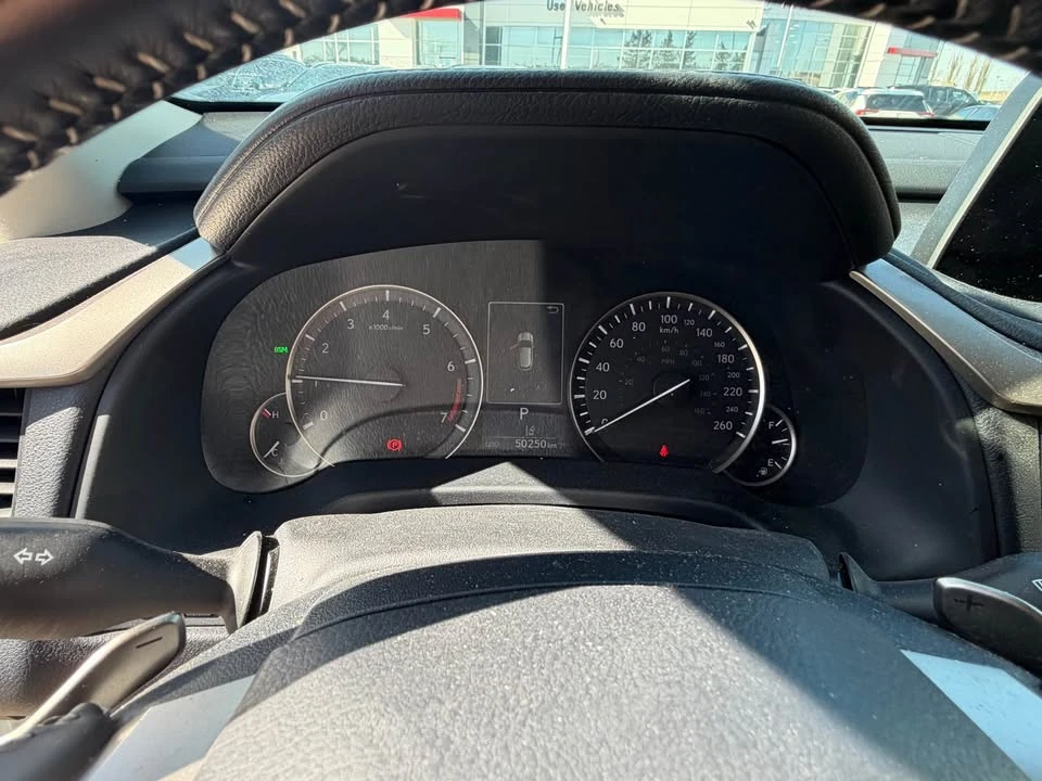 2022 Lexus RX 4th Gen - Image 7 of 8