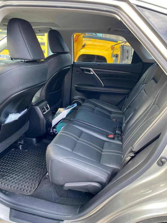 2022 Lexus RX 4th Gen - Image 4 of 6