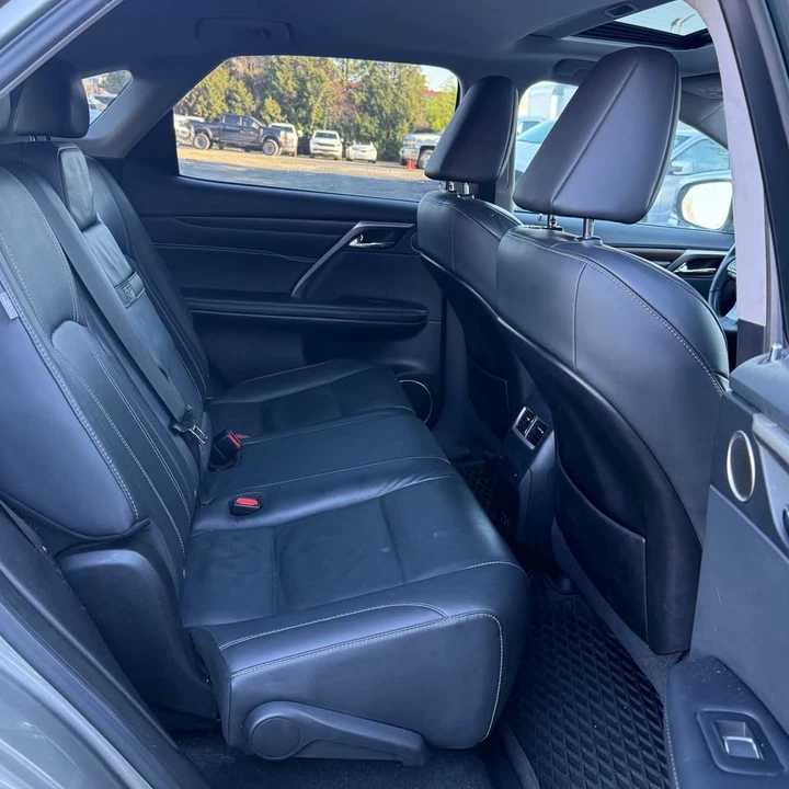 2022 Lexus RX 4th Gen - Image 13 of 16