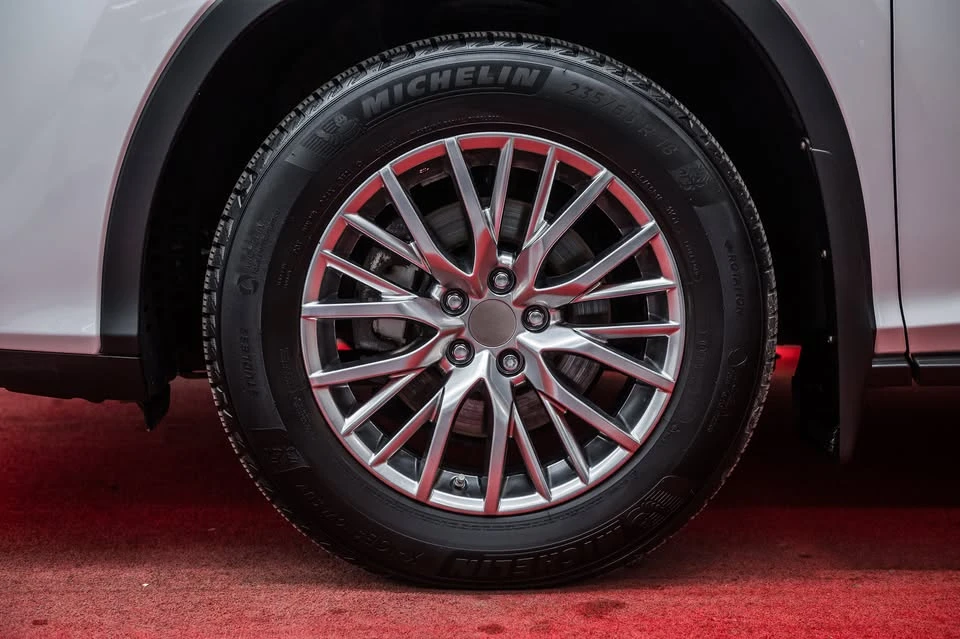 2022 Lexus RX 4th Gen - Image 4 of 10