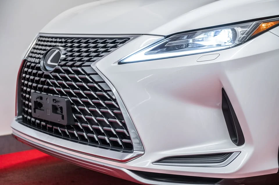 2022 Lexus RX 4th Gen - Image 3 of 10