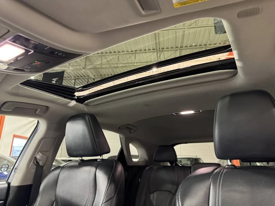2022 Lexus RX 4th Gen - Image 7 of 18