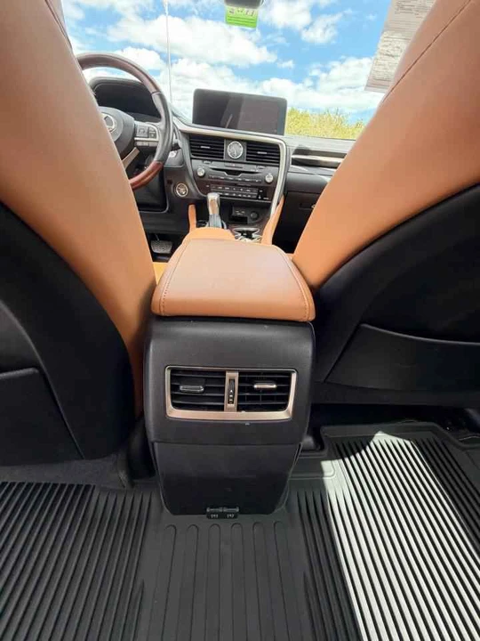 2022 Lexus RX 4th Gen - Image 14 of 19