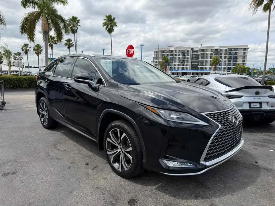 2022 Lexus RX 4th Gen - Image 2 of 19