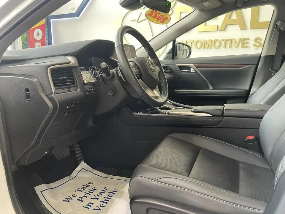 2022 Lexus RX 4th Gen - Image 5 of 8