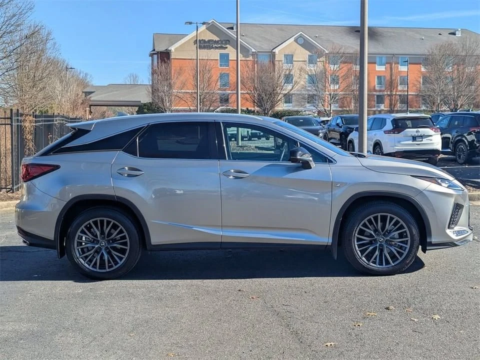 2022 Lexus RX 4th Gen - Image 7 of 14
