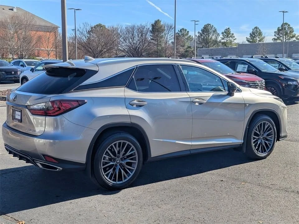 2022 Lexus RX 4th Gen - Image 6 of 14