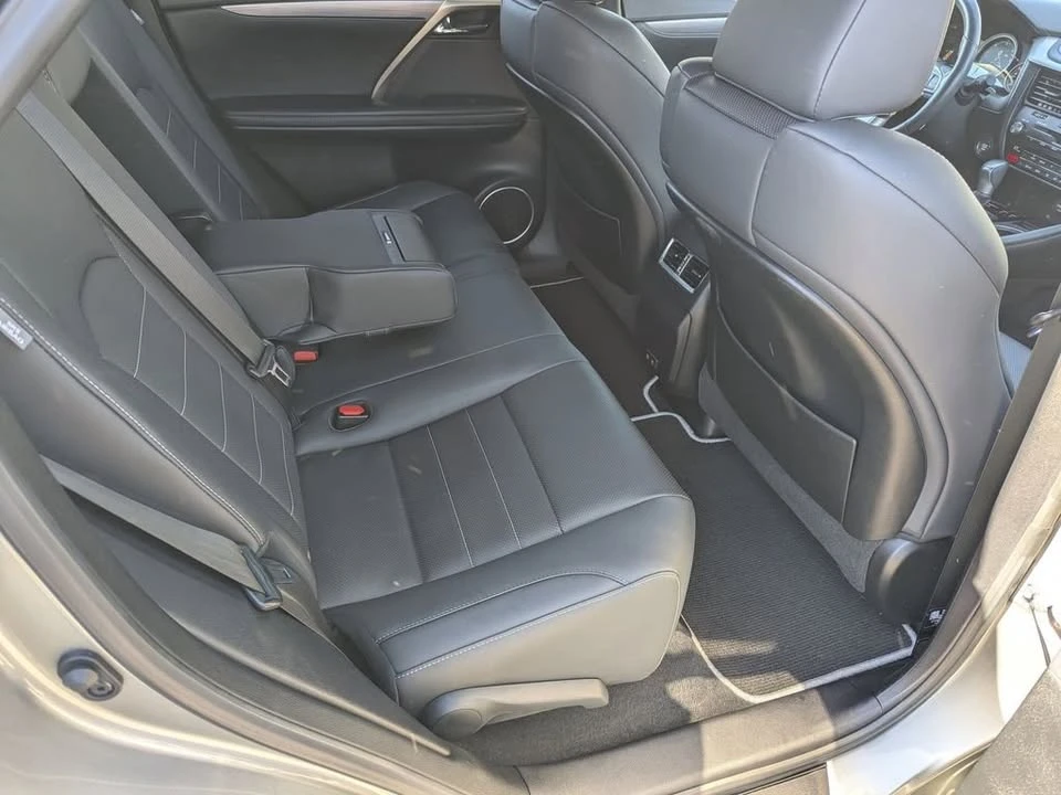 2022 Lexus RX 4th Gen - Image 11 of 16