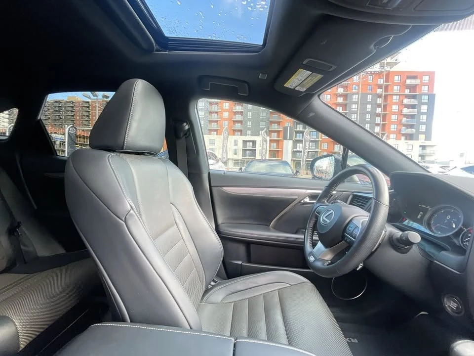 2022 Lexus RX 5th Gen - Image 18 of 20