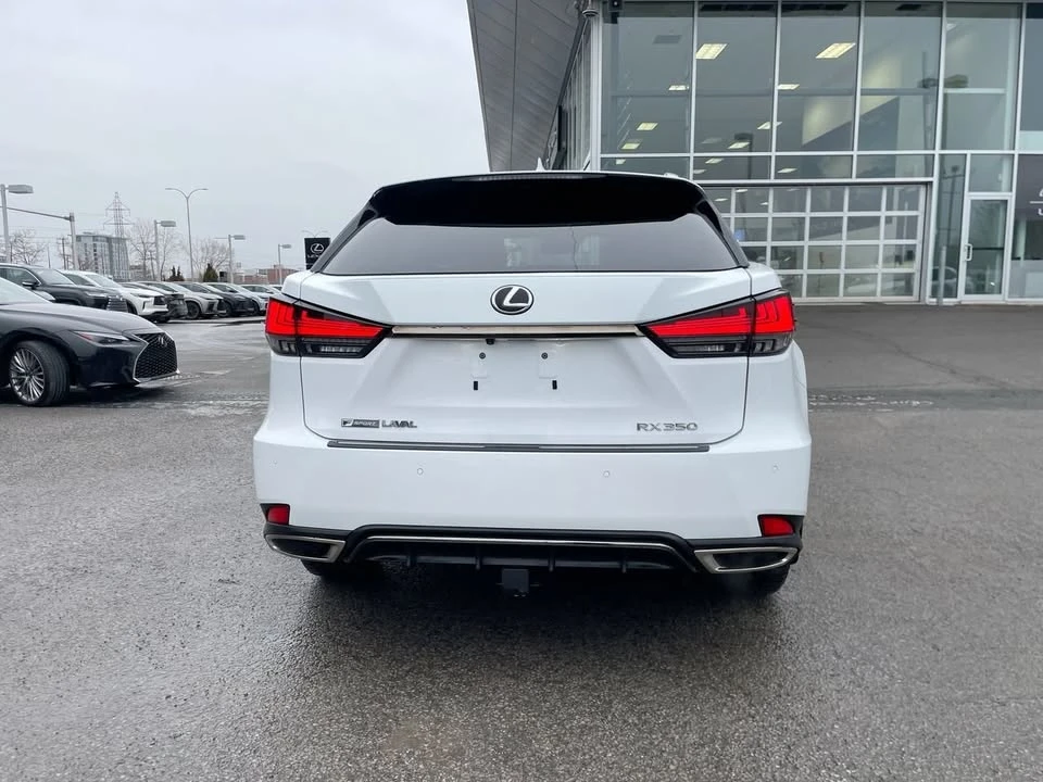 2022 Lexus RX 4th Gen - Image 12 of 18