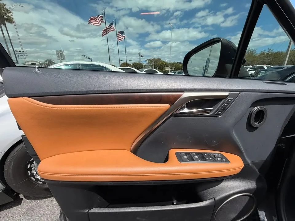 2022 Lexus RX 4th Gen - Image 10 of 20