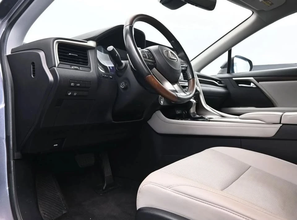 2022 Lexus RX 4th Gen - Image 9 of 14