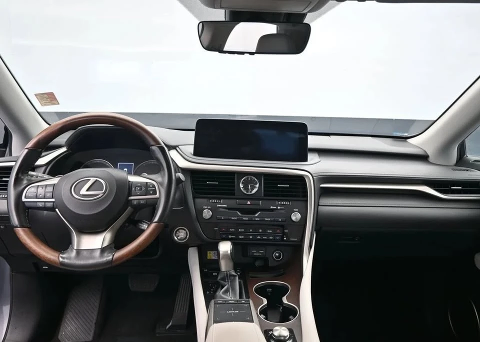 2022 Lexus RX 4th Gen - Image 12 of 14