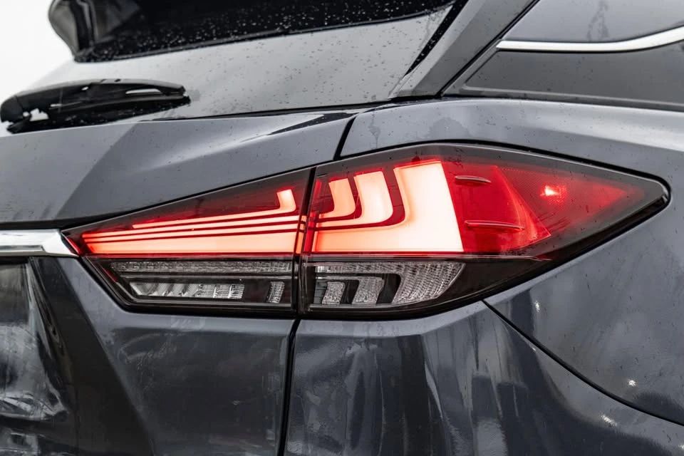 2022 Lexus RX 4th Gen - Image 7 of 10
