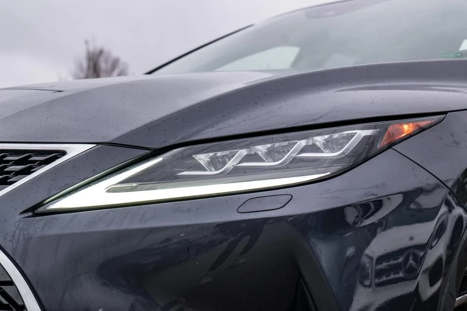 2022 Lexus RX 4th Gen - Image 5 of 10