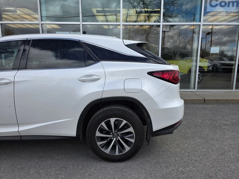 2022 Lexus RX 4th Gen - Image 13 of 16