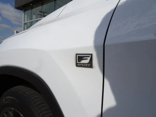 2022 Lexus RX 4th Gen - Image 8 of 20