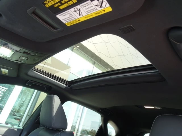 2022 Lexus RX 4th Gen - Image 13 of 20