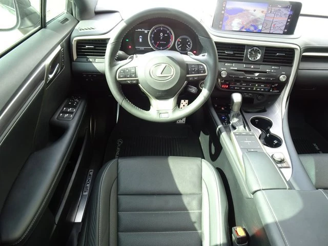 2022 Lexus RX 4th Gen - Image 16 of 20