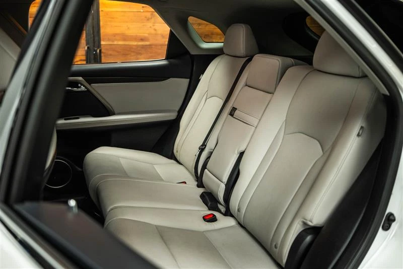 2022 Lexus RX 4th Gen - Image 11 of 20